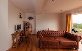 Luxury Cottage With Stunning Views - By Fairy Pools 4
